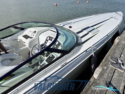 Formula 353 Fast Tech Motorboot 2000, mit Mercury Mercruiser MAG 496 motor, Finland