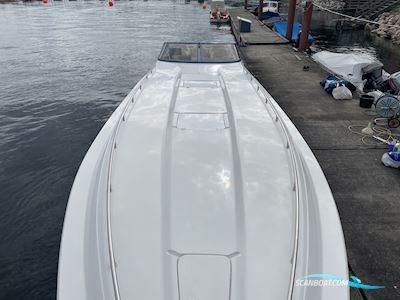 Fountain 47 Lightning Motorboot 2007, mit 3 x Mercruiser 700 Sci motor, Dänemark