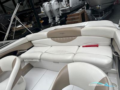 Four Winns  200 Horizon Bowrider Motorboot 2006, mit Volvo Penta  motor, Niederlande