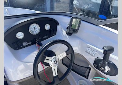 Four Winns 180 LE Bowrider Motorboot 2011, mit Mercruiser motor, Niederlande