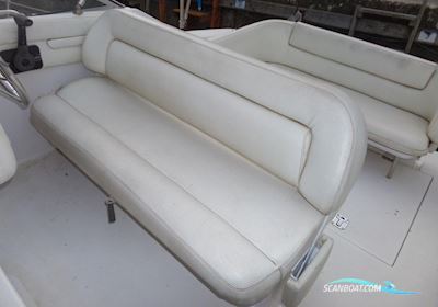 Four Winns 238 Vista Motorboot 1999, mit Volvo motor, Frankreich