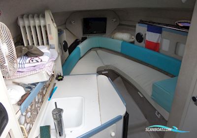 Four Winns 238 Vista Motorboot 1999, mit Volvo motor, Frankreich
