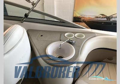 Four Winns 245 SUNDOWNER Motorboot 2004, mit Volvo Penta 5.0 gxi motor, Italien