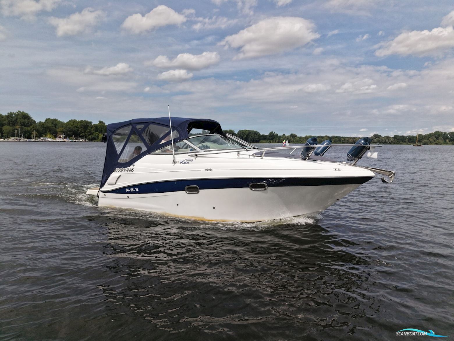 Four Winns 248 Vista Motorboot 2004, mit Volvo Penta 5.0 motor, Niederlande