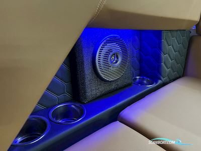 Four Winns H2 Bowrider New Demo Motorboot 2024, mit Yamaha motor, Niederlande