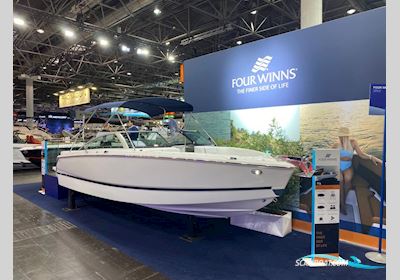 Four Winns H4 Motorboot 2024, mit Mercruiser 6.2L 350 Bravo III DTS motor, Niederlande