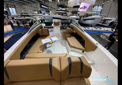 Four Winns H6 Outboard Bowrider Motorboot 2024, Niederlande