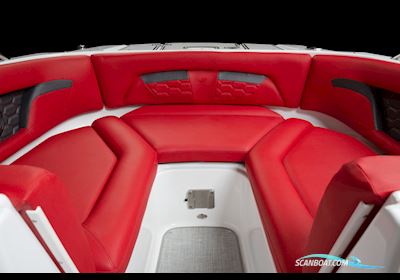 Four Winns HD3 OB Motorboot 2025, mit Mercury motor, Dänemark
