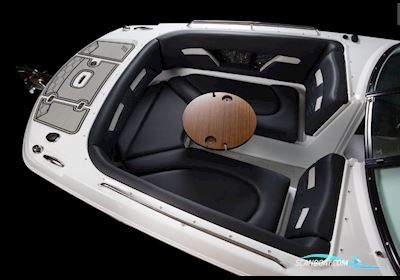 Four Winns HD8 Motorboot 2025, mit MerCruiser motor, Dänemark