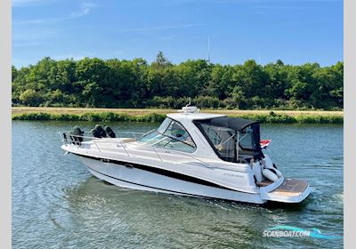 Four Winns V378 (Vista) Motorboot 2009, Niederlande