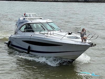 Four Winns V435 - Export Motorboot 2010, mit Volvo Penta motor, Niederlande