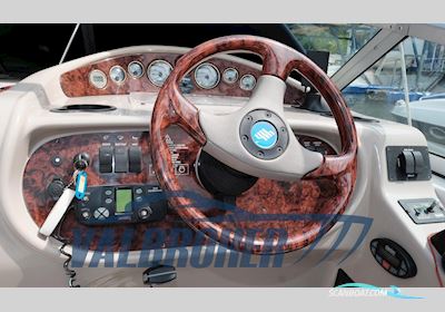 Four Winns Vista 268 Motorboot 2005, mit Volvo Penta 5.7 GiE motor, Italien