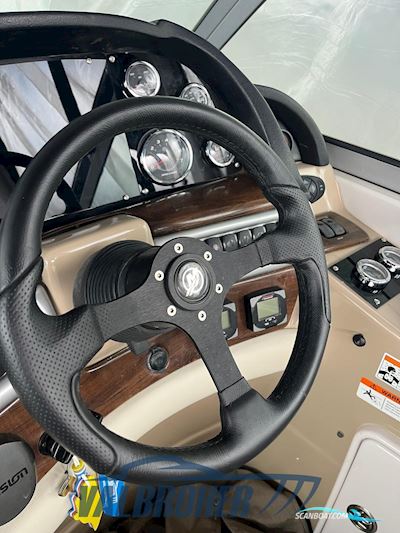 Four Winns Vista 288 Motorboot 2008, mit Mercury Mcm 3777 Mpi V8 6.2 Bravo 3 motor, Italien