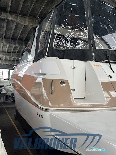 Four Winns Vista 288 Motorboot 2008, mit Mercury Mcm 377 Mpi V8 6.2 Bravo 3 motor, Italien