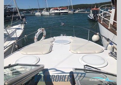 Four Winns Vista 288 Motorboot 2008, mit Volvo Penta 5.0 Gxi motor, Kroatien