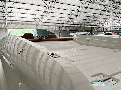 Frauscher Fantom 858 Motorboot 2015, mit Mercruiser Mag HO Dts 430, 8,2L, Bravo 9-Antrieb motor, Deutschland