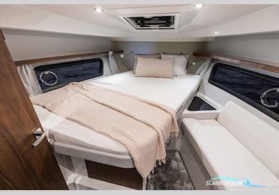 GRANDEZZA 34 OC Motorboot 2025, mit Volvo Penta motor, England