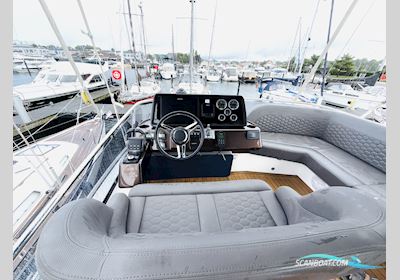 Galeon 400 Fly Motorboot 2020, mit Volvo Penta D6-440 EVC motor, Deutschland