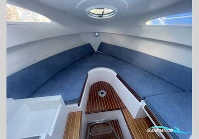 Galeon Galia 700 Walk-Around Sport Fisher Motorboot 2007, mit Mariner motor, England
