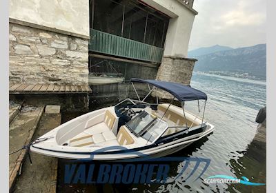 Glastron GT 185 Motorboot 2017, mit Volvo Penta V6 C-SX motor, Italien