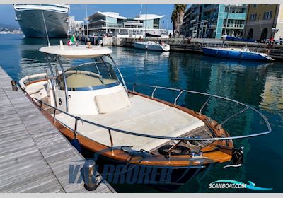 Gozzo Salernitano Venere 28 Motorboot 2009, mit Hyundai V6 motor, Italien