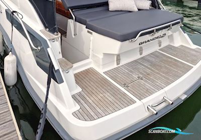 Grandezza 27 OC Motorboot 2015, mit Mercury Mcm Tdi 3.0 V6 motor, Finland