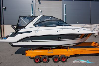 Grandezza 28 DC Motorboot 2018, mit Mericruiser motor, Finland