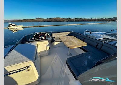 Greenline 48 Fly Motorboot 2019, mit Cummins motor, England