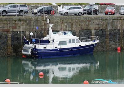 HARDY MARINE - 42 Commodore Motorboot 2011, mit Caterpillar motor, Irland