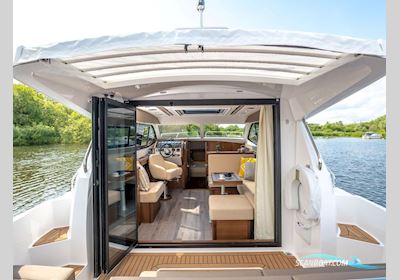 Haines 32 Offshore Motorboot 2024, Niederlande