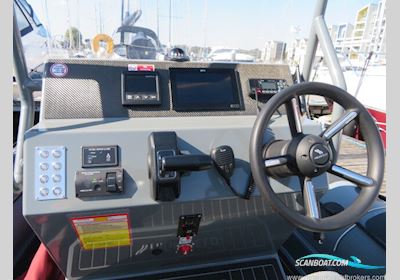 Highfield Patrol 700 Motorboot 2022, mit Honda motor, England