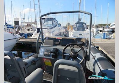 Highfield Patrol 700 Motorboot 2022, mit Honda motor, England