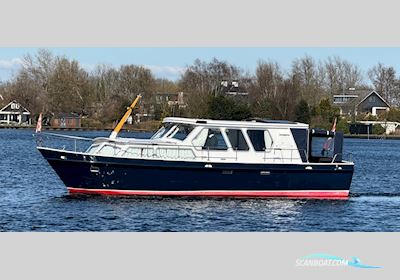 Hooveld Kruiser 9.80 OK Motorboot 1980, mit Peugeot Indenor motor, Niederlande