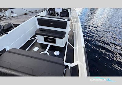 IRON 827 Motorboot 2021, mit Mercury  motor, Sweden