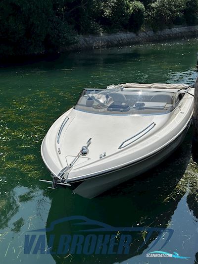 Ilver 25 Nyuma Motorboot 2006, mit Mercury Mercruiser Mcm 5.0 Mpi Alpha I motor, Italien