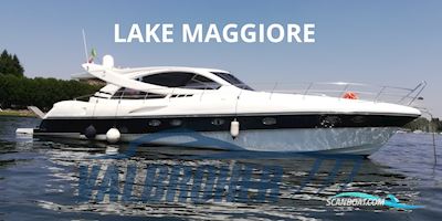 Innovazioni e Progetti IP 54 Motorboot 2009, mit Volvo Penta D11 IPS 800 motor, Italien