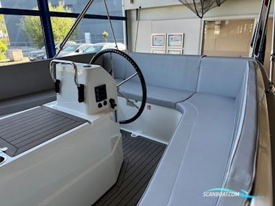 Interboat Intender 820 Motorboot 2021, Niederlande