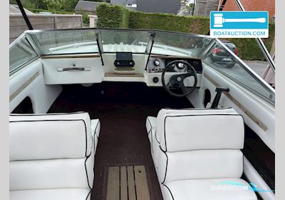Invader 500 Motorboot 1999, mit Evinrude motor, Belgien
