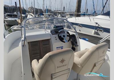 Jeanneau CAP CAMARAT 635 STYLE Motorboot 2008, mit SUZUKI motor, Frankreich