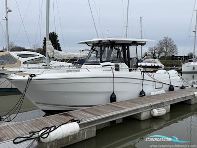 Jeanneau Cap Camarat 10.5 CC Motorboot 2024, mit Yamaha F425 Sbw motor, England