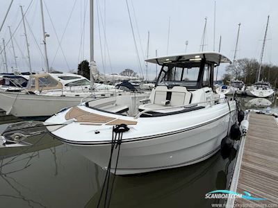 Jeanneau Cap Camarat 10.5 CC Motorboot 2024, mit Yamaha F425 Sbw motor, England