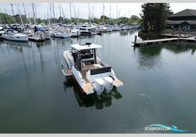 Jeanneau Cap Camarat 10.5 WA Motorboot 2024, mit Yamaha F350Nsa2 motor, England