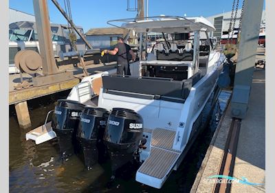 Jeanneau Cap Camarat 12.5 WA Motorboot 2024, mit 3x Suzuki motor, Niederlande