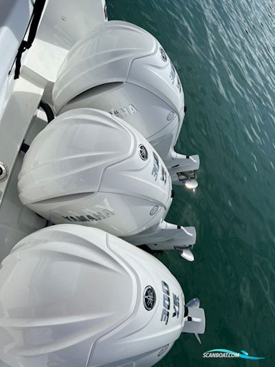Jeanneau Cap Camarat 12.5WA-New Version Motorboot 2024, mit Yamaha 300 V6 4.2L motor, Frankreich