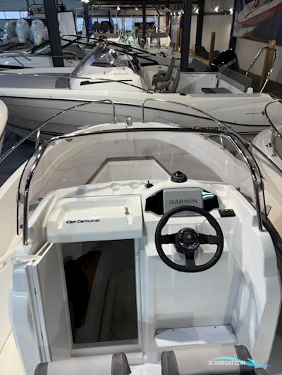 Jeanneau Cap Camarat 5.5 CC Motorboot 2025, mit Suzuki motor, Niederlande