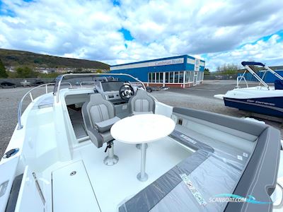 Jeanneau Cap Camarat 6.5 WA Motorboot 2024, mit Yamaha motor, England