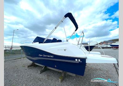 Jeanneau Cap Camarat 6.5 WA Motorboot 2024, mit Suzuki motor, England