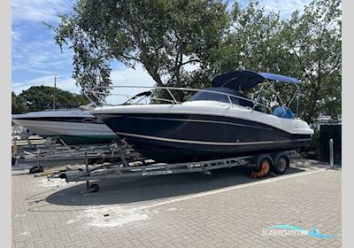 Jeanneau Cap Camarat 755 Motorboot 2007, mit Suzuki DF250 motor, England