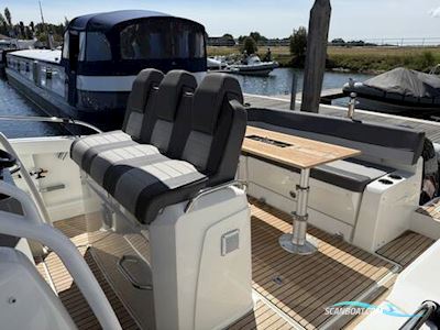 Jeanneau Cap Camarat 9.0 CC Motorboot 2019, mit Yamaha F250Detx motor, England