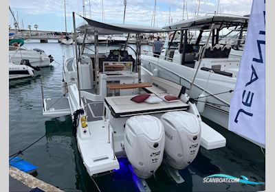 Jeanneau Cap Camarat 9.0 Walk Around Serie 2 Motorboot 2024, mit 2x Suzuki motor, Niederlande